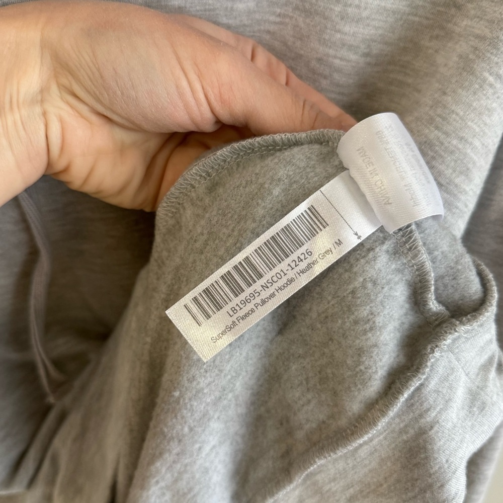 Quince SuperSoft Fleece Pullover Sweatshirt - Heather Grey - Size Medium - Picture 13 of 13